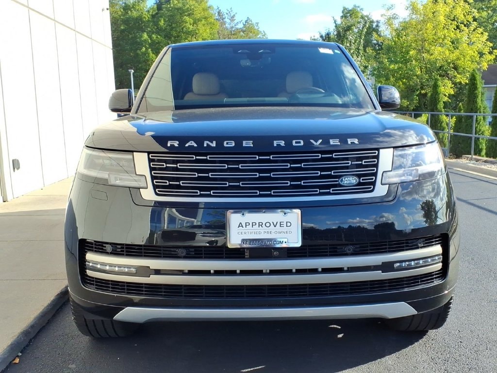 Used 2024 Land Rover Range Rover SE SUV