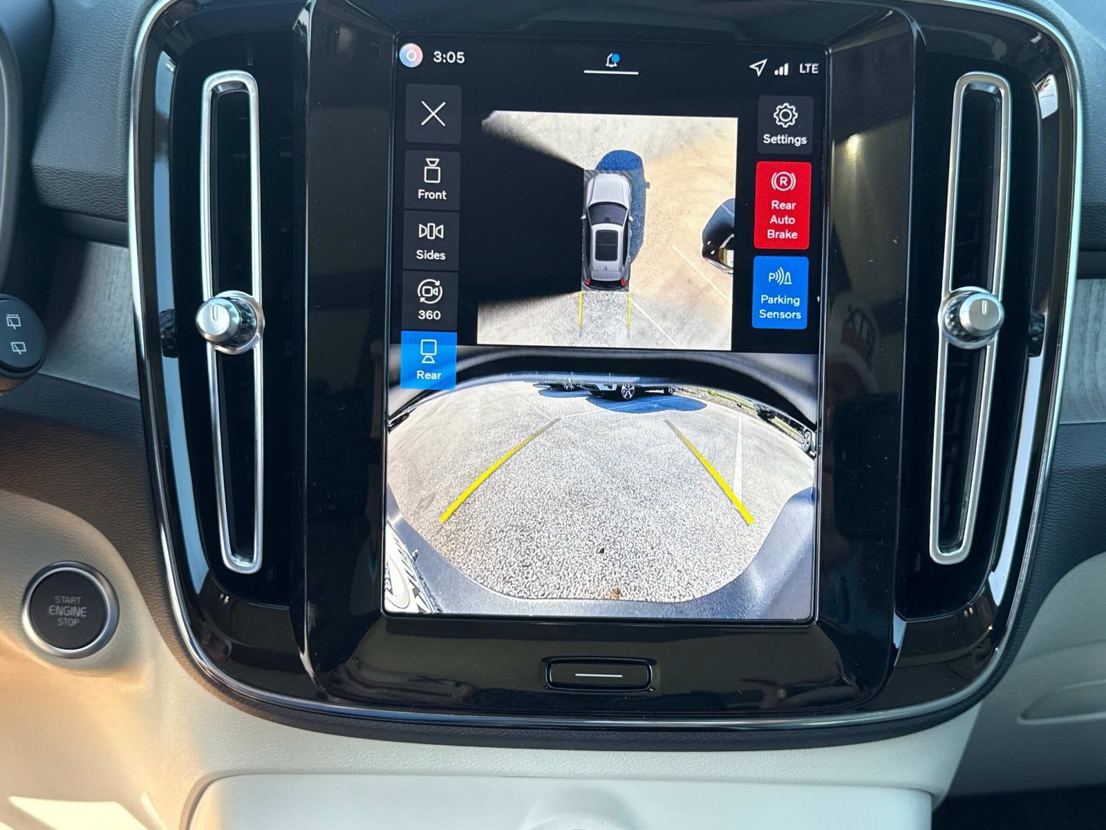 2026 Volvo XC40 Ultra - Photo 23