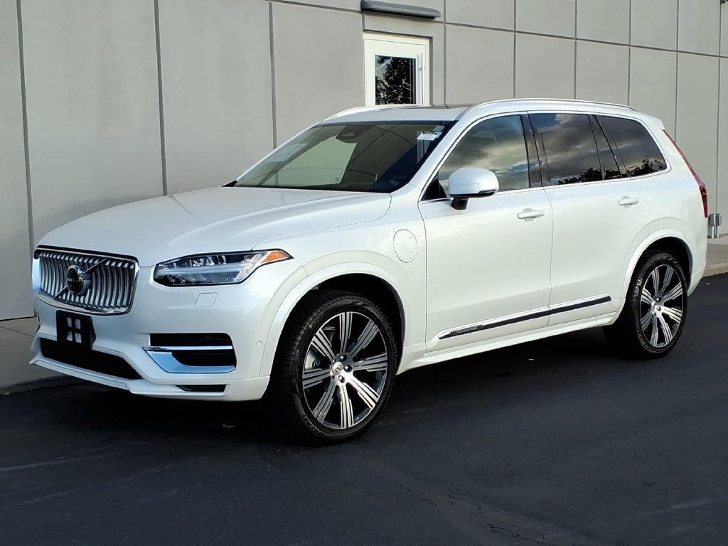 Certified 2024 Volvo XC90 Recharge Plug-In Hybrid Ultimate SUV
