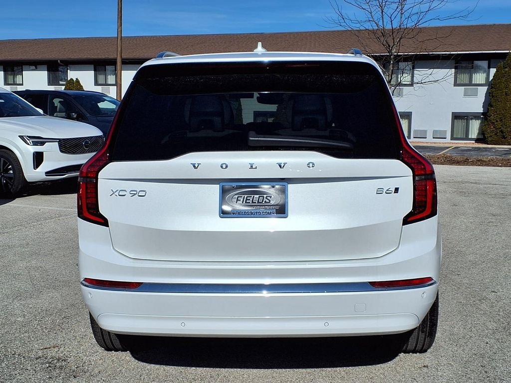 New 2026 Volvo XC90 B6 Core SUV