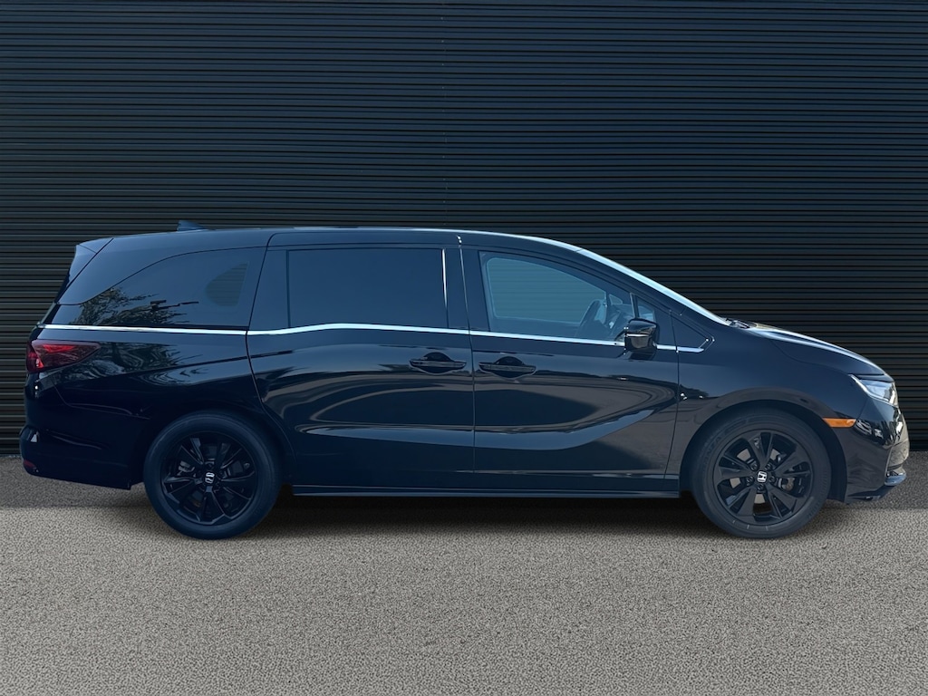 Used 2023 Honda Odyssey Sport Sport Auto