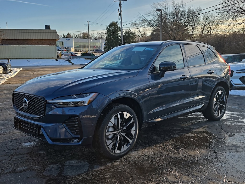 New 2026 Volvo XC60 B5 Plus SUV