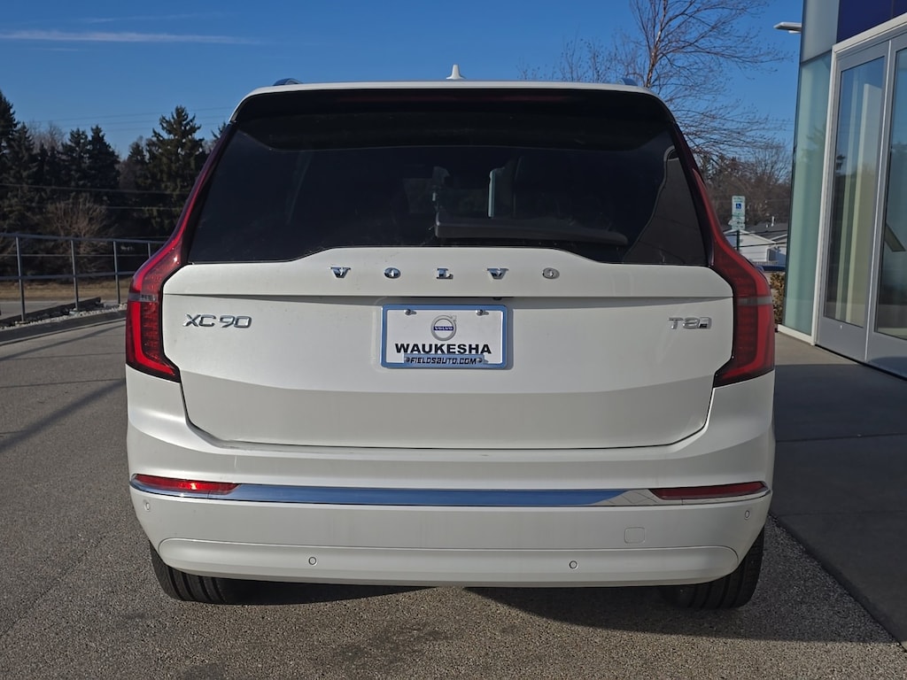 New 2026 Volvo XC90 plug-in hybrid T8 Plus 7-Seater SUV