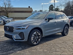 2026 Volvo XC60 plug-in hybrid T8 Plus SUV