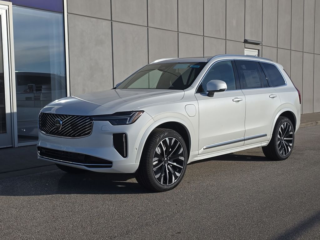 2026 Volvo XC90 T8 Recharge Plus Bright 7-Seat 4WD's photo
