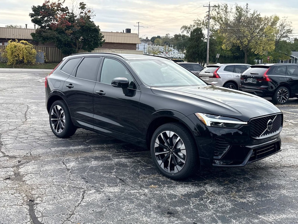 New 2026 Volvo XC60 B5 Plus SUV