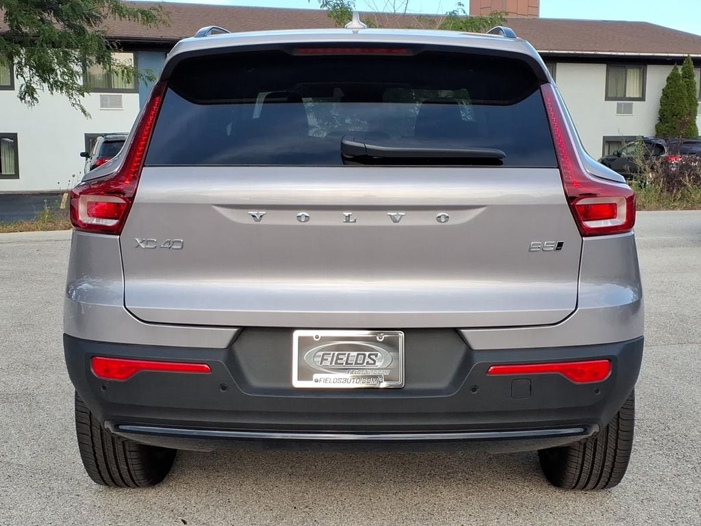 New 2026 Volvo XC40 B5 Plus SUV