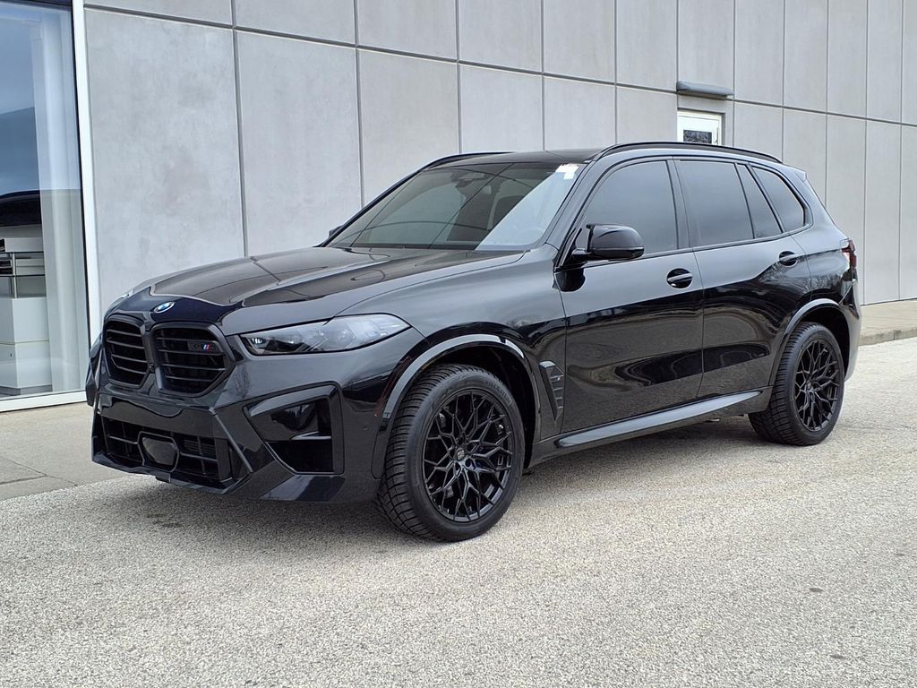 2024 BMW X5 M Competition's photo