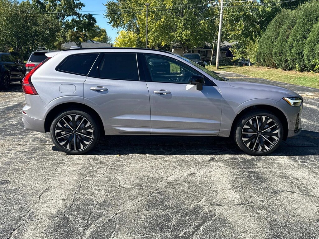 New 2026 Volvo XC60 B5 Ultra SUV