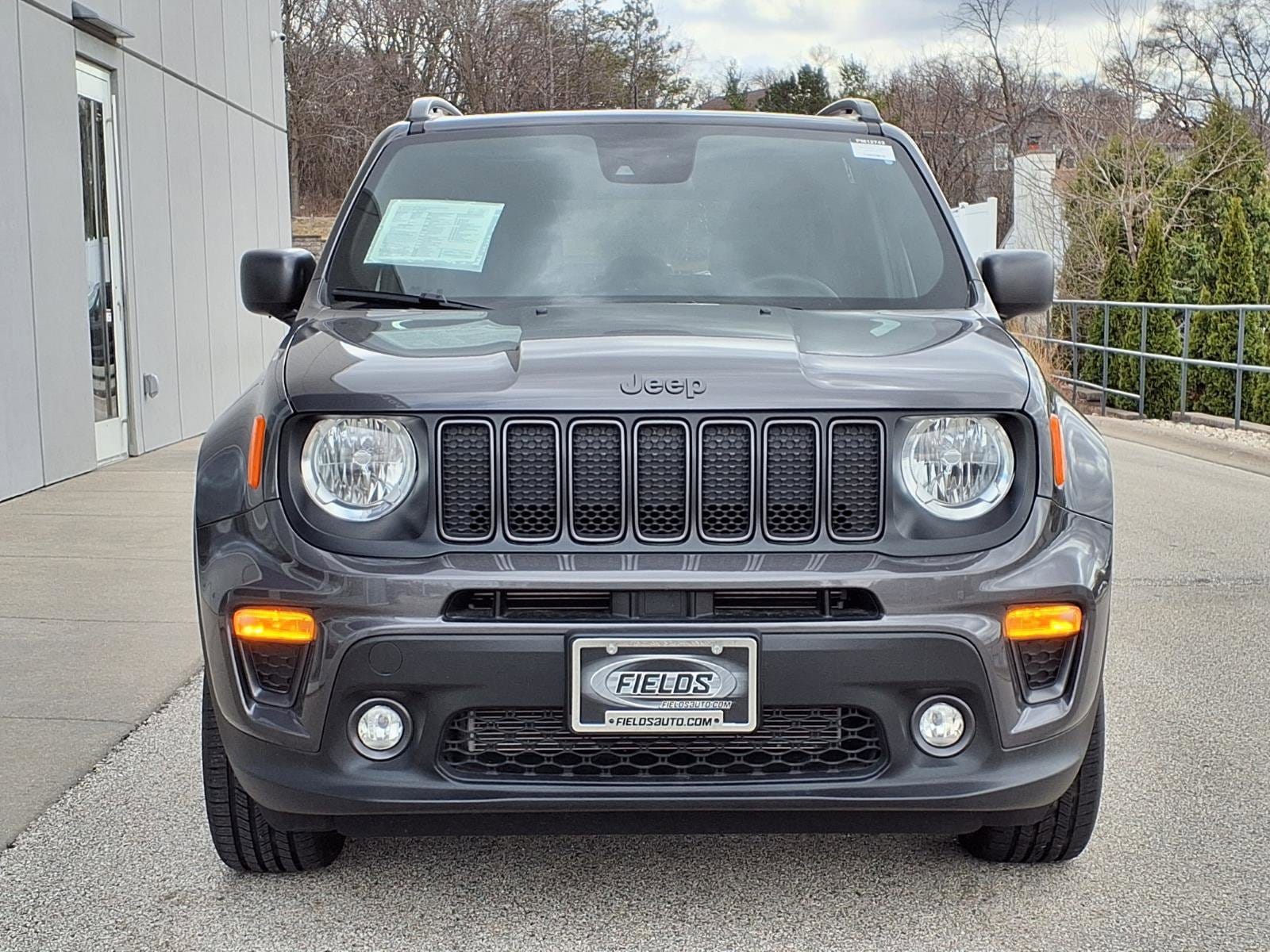 View vehicle photo 2