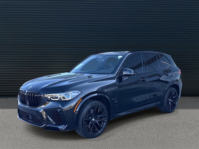 Featured used 2022 BMW X5 M Sports Activity Vehicle for sale in Waukesha, WI