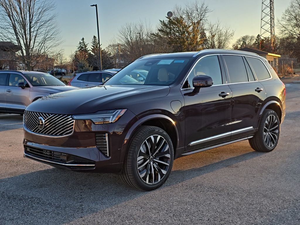 2026 Volvo XC90 T8 Recharge Ultra Bright 4WD's photo
