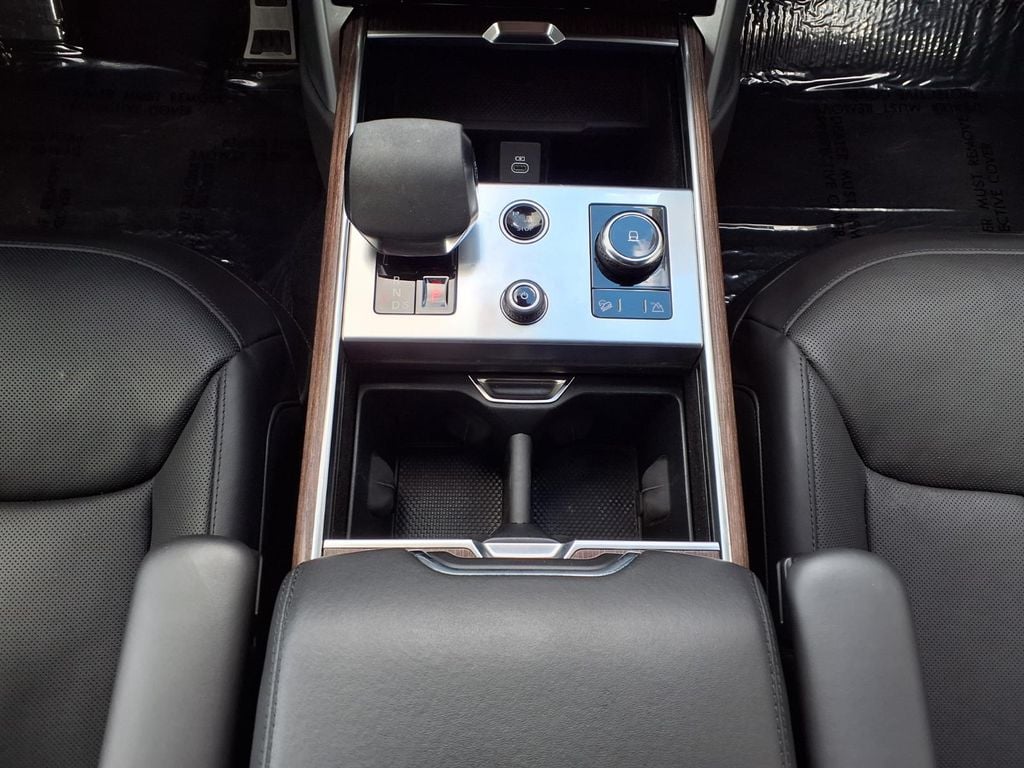 2023 Land Rover Range Rover SE - Photo 21