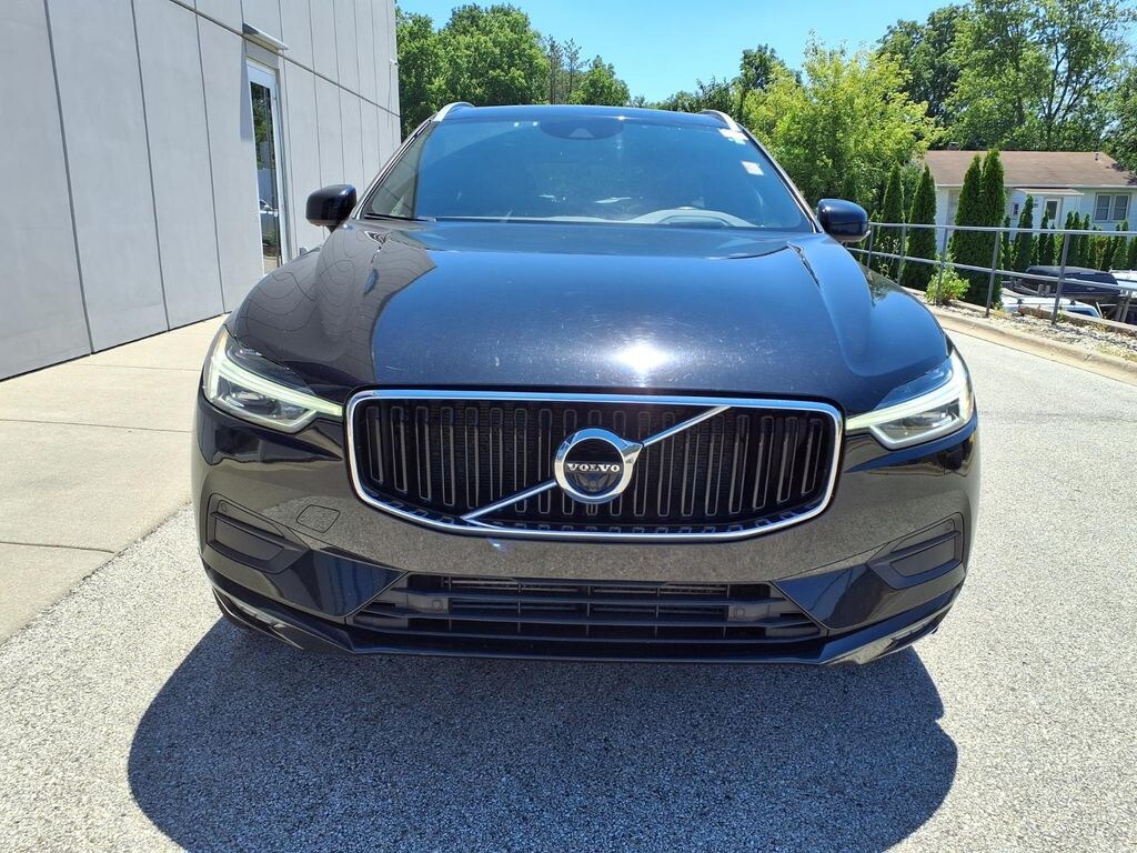 Used 2019 Volvo XC60 T5 Momentum SUV