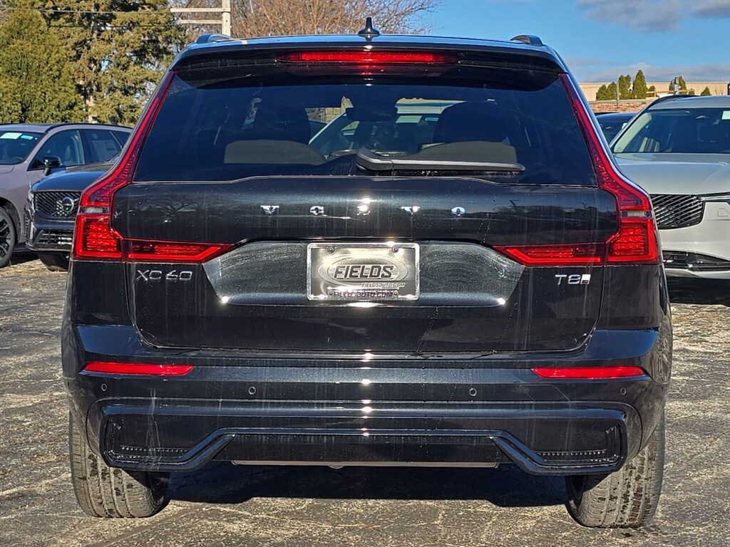 New 2026 Volvo XC60 plug-in hybrid T8 Plus SUV