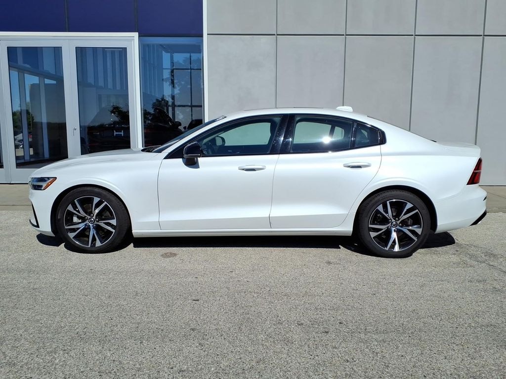 Certified 2025 Volvo S60 B5 Core Sedan