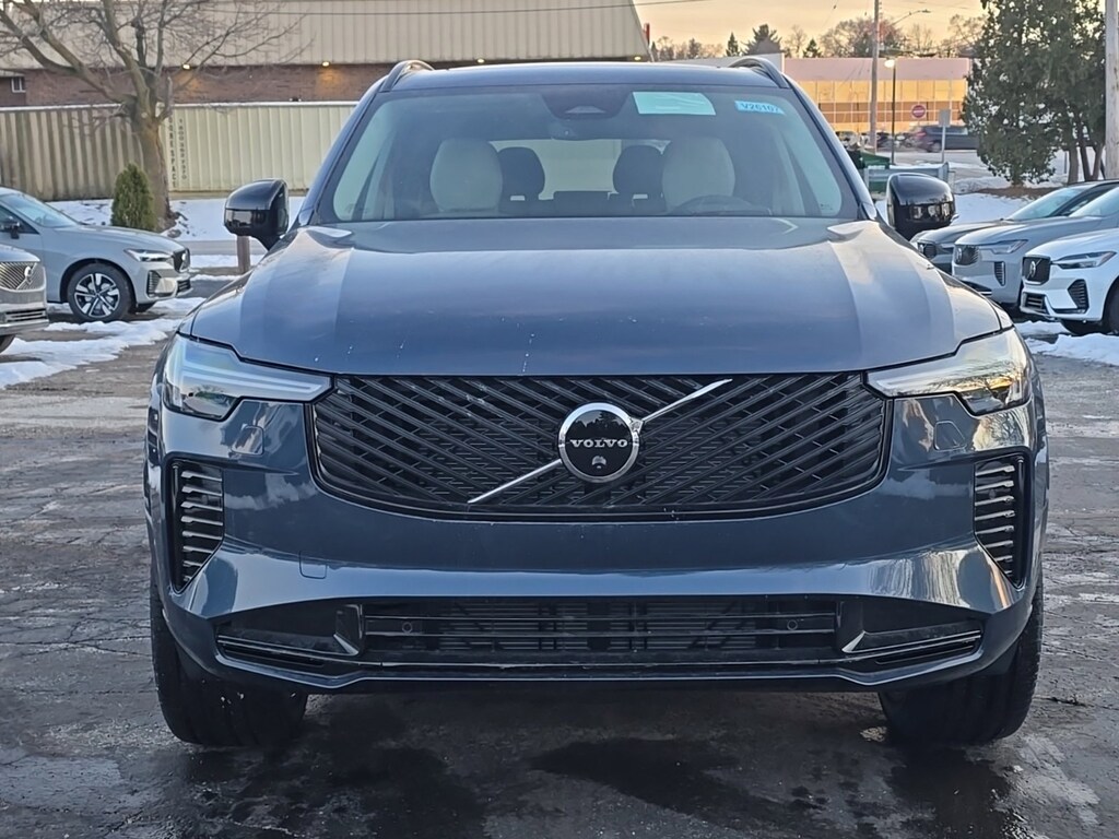 New 2026 Volvo XC90 B6 Ultra Dark Theme 7-Seater SUV