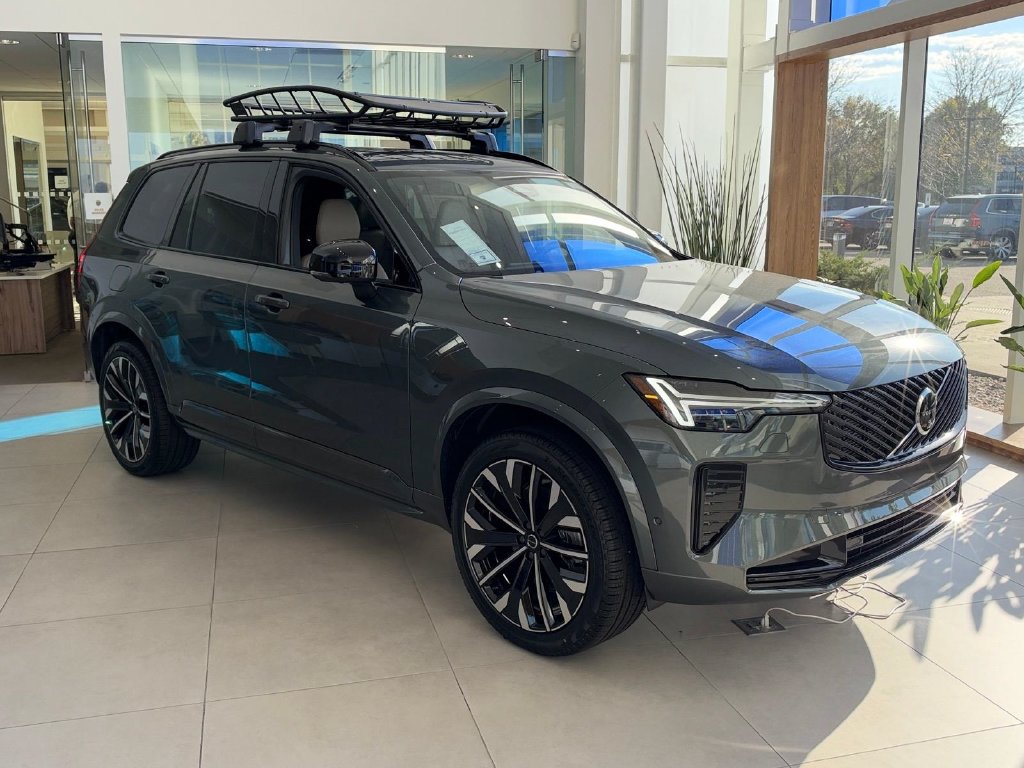 New 2027 Volvo XC90 B6 Ultra Dark Theme 6-Seater SUV