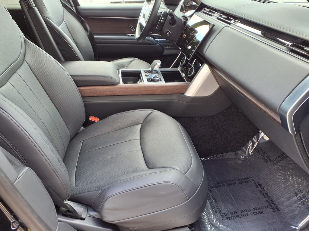 2023 Land Rover Range Rover SE - Photo 7