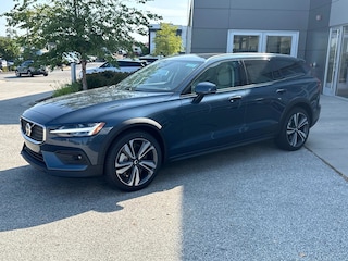 2026 Volvo V60 Cross Country B5 Plus Wagon