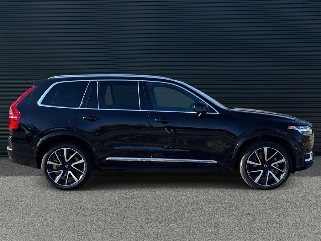 Certified 2023 Volvo XC90 Plus B6 AWD Plus 7P