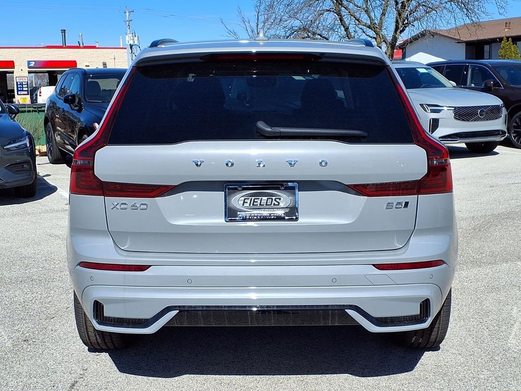 New 2026 Volvo XC60 B5 Plus SUV