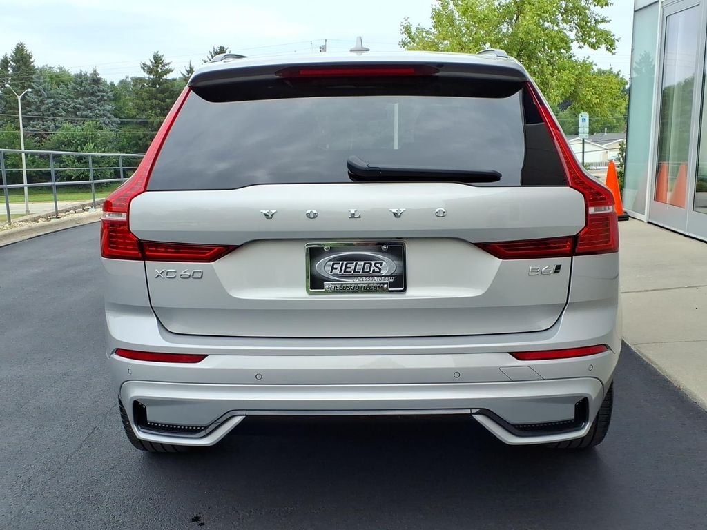 Certified 2023 Volvo XC60 B6 Ultimate Dark Theme SUV