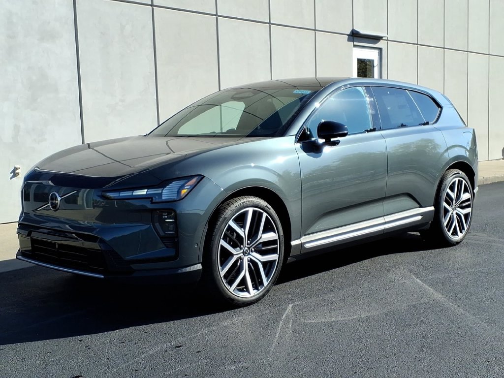  Volvo EX60