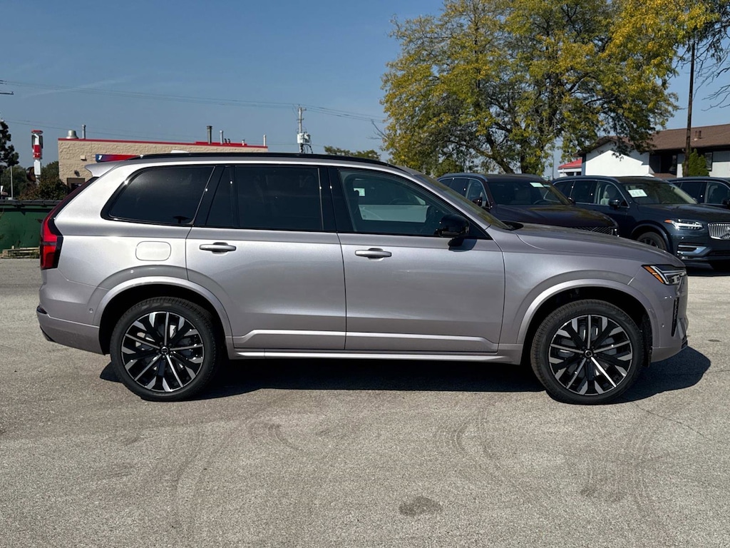 New 2026 Volvo XC90 B6 Ultra Dark Theme 7-Seater SUV