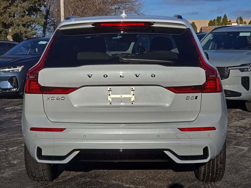 New 2026 Volvo XC60 B5 Plus SUV