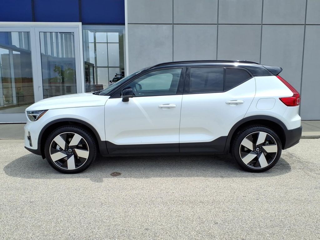 Certified 2023 Volvo XC40 Recharge Pure Electric Ultimate SUV
