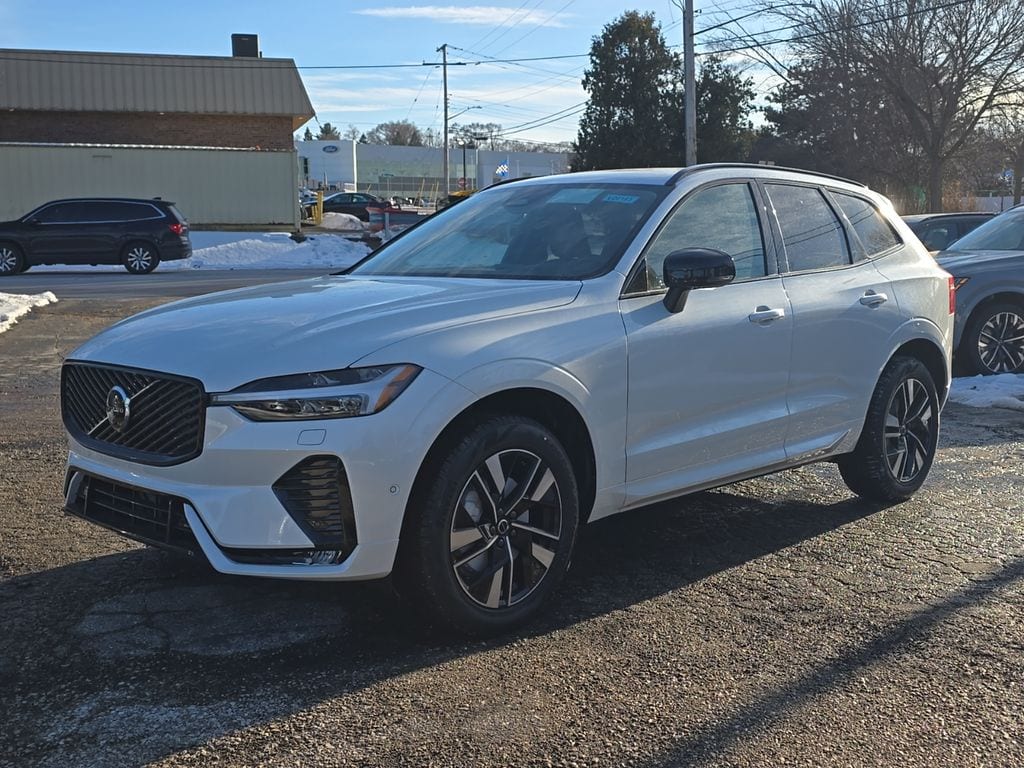 New 2026 Volvo XC60 B5 Plus SUV