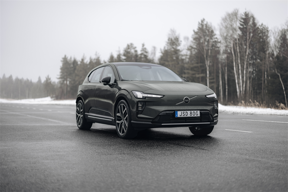 2027 Volvo EX60 Exterior image