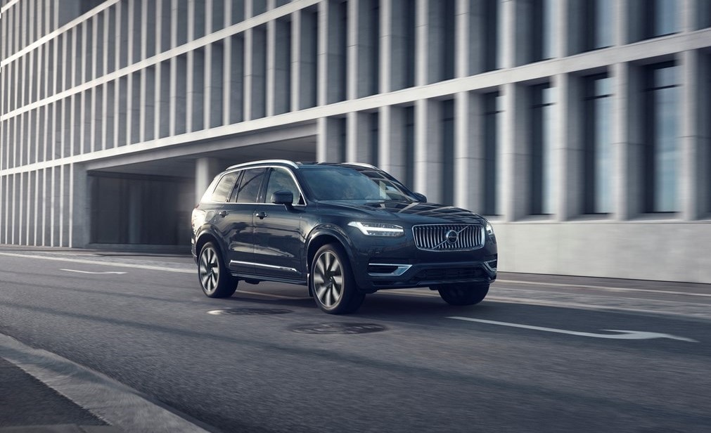 2024-volvo-xc90-otr.jpg