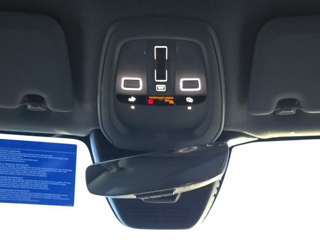 2026 Volvo XC40 Ultra - Photo 20