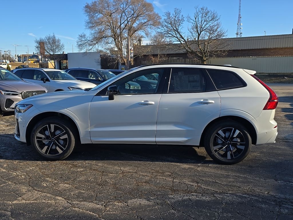 New 2026 Volvo XC60 B5 Plus SUV
