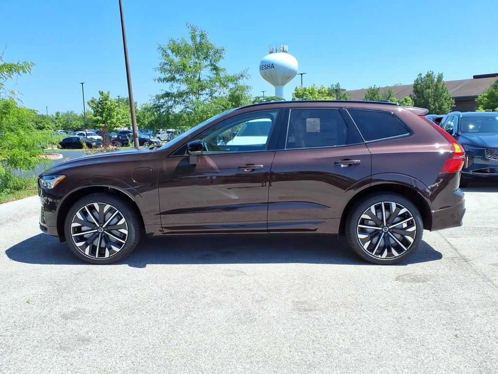 New 2026 Volvo XC60 plug-in hybrid T8 Ultra SUV