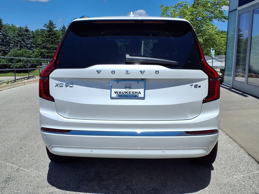 New 2026 Volvo XC90 plug-in hybrid T8 Plus 7-Seater SUV