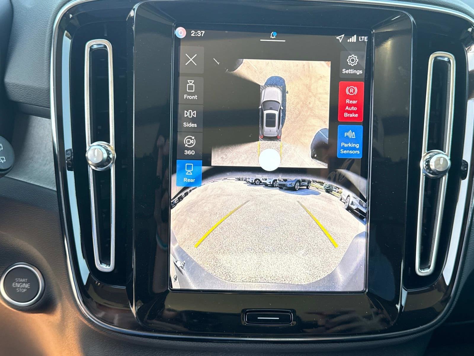 2026 Volvo XC40 Plus - Photo 23