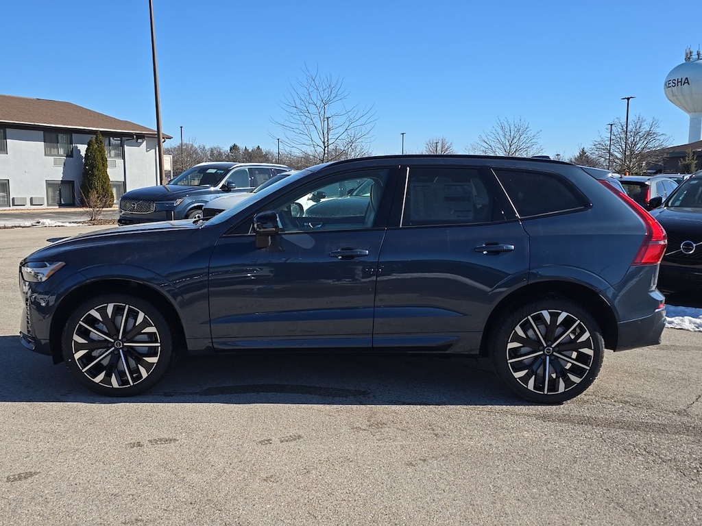 New 2026 Volvo XC60 B5 Ultra SUV