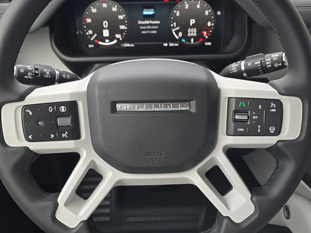 2025 Land Rover Defender S - Photo 15