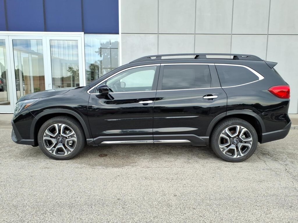 Used 2024 Subaru Ascent Touring SUV