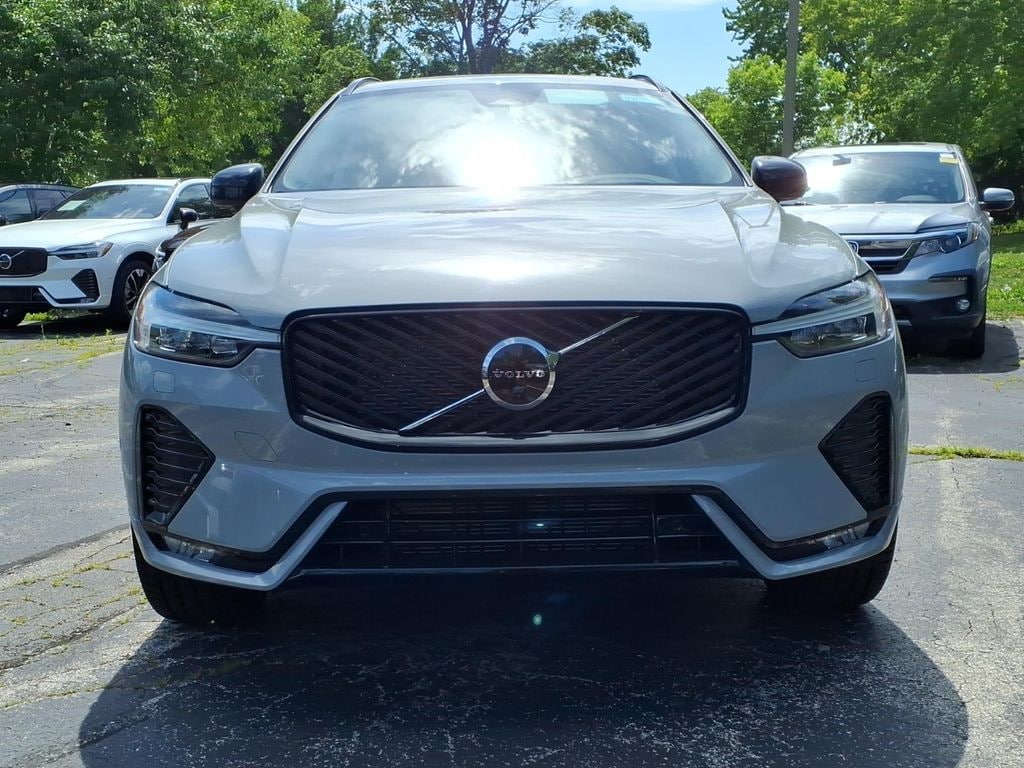 New 2026 Volvo XC60 B5 Ultra SUV