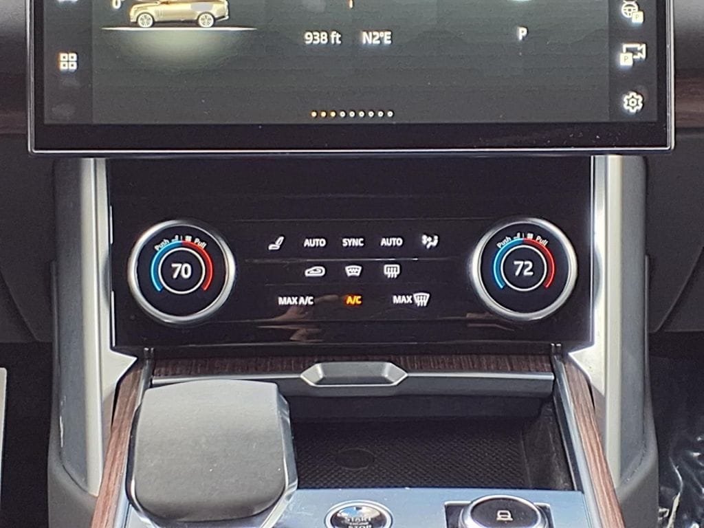 2023 Land Rover Range Rover SE - Photo 20