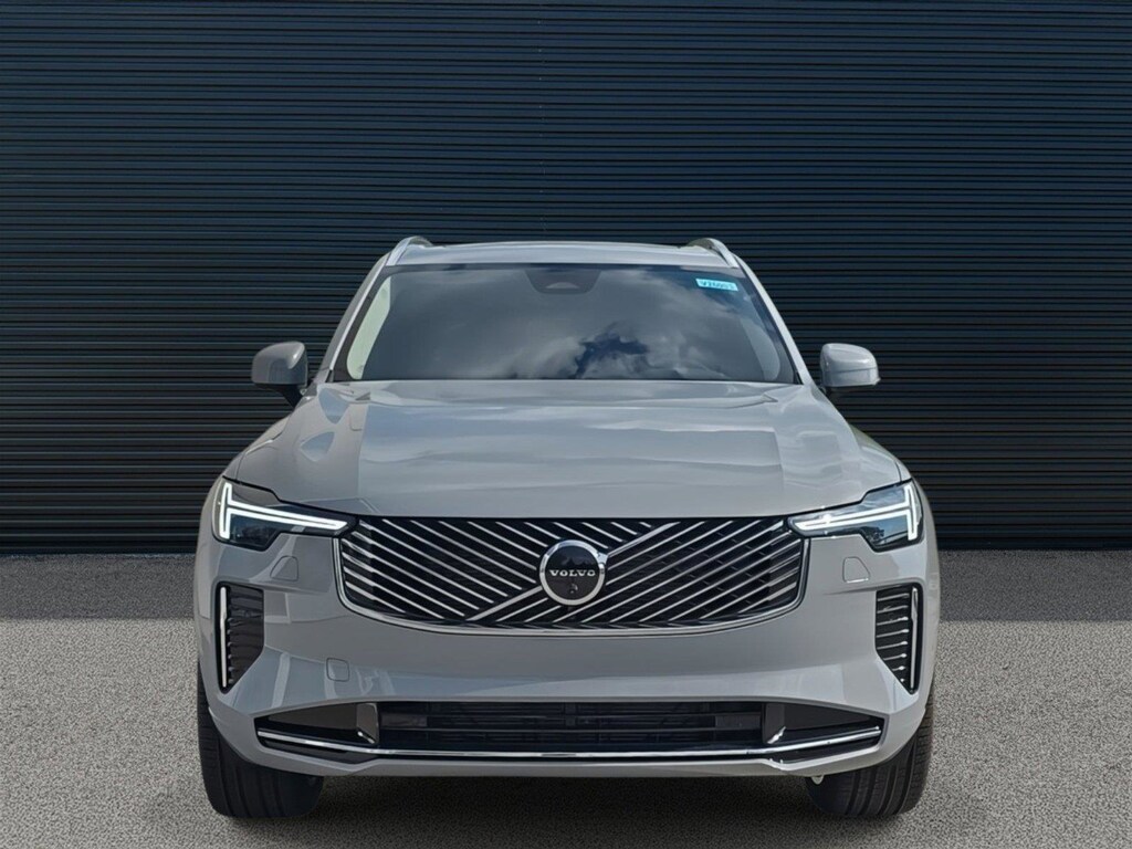 New 2026 Volvo XC90 B6 Plus 7-Seater SUV