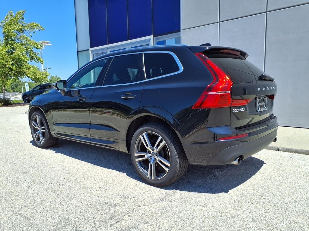 Used 2019 Volvo XC60 T5 Momentum SUV