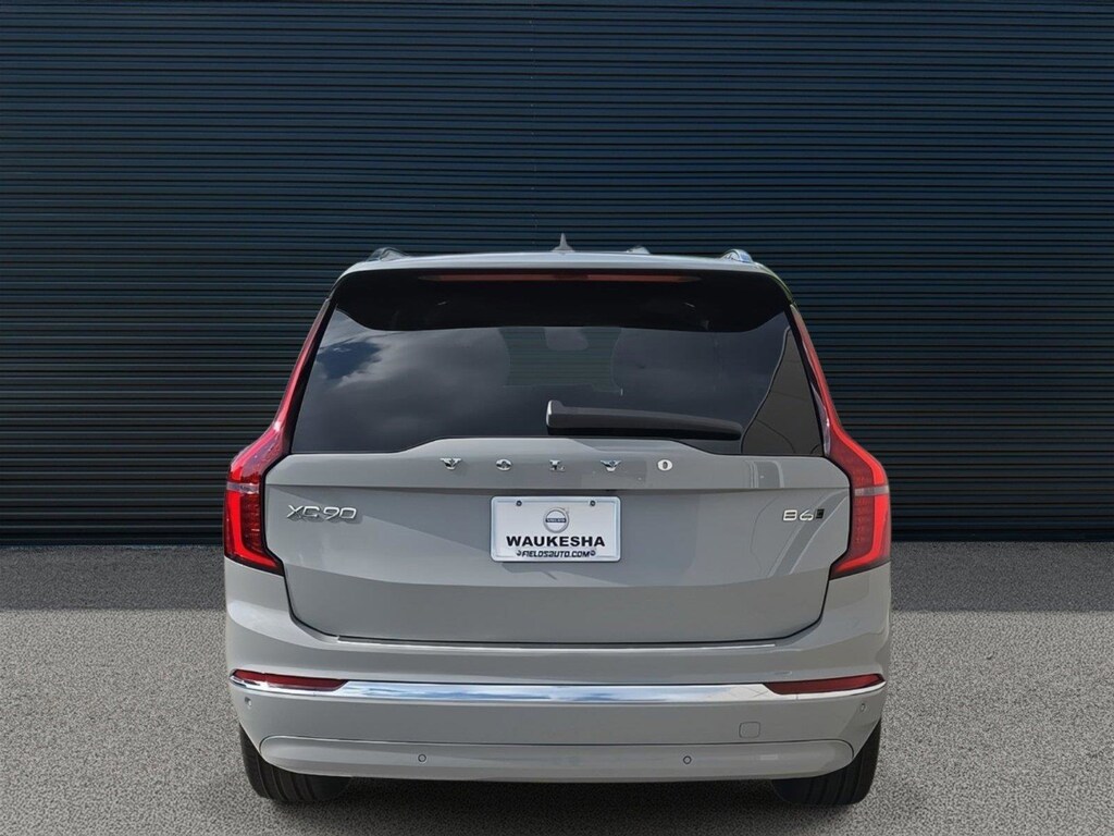 New 2026 Volvo XC90 B6 Plus 7-Seater SUV