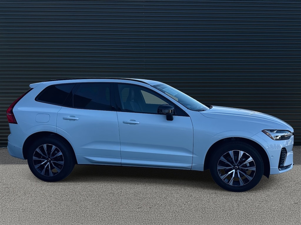 Used 2025 Volvo XC60 Plus B5 AWD Plus