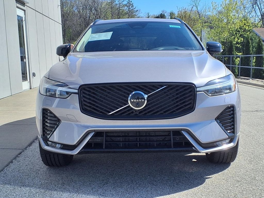 Certified 2026 Volvo XC60 B5 Plus SUV