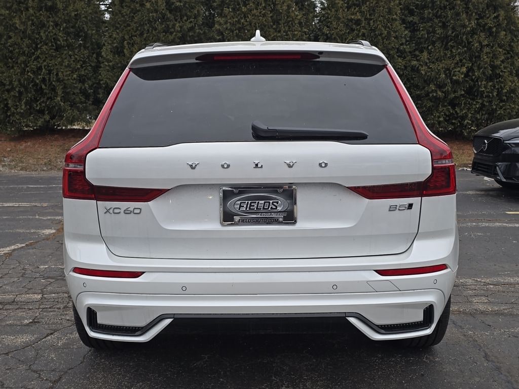 New 2026 Volvo XC60 B5 Plus SUV